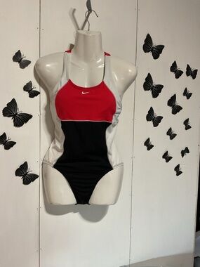 Nike Women’s Red, Black & White Racerback One-Piece Swim Suit 1072